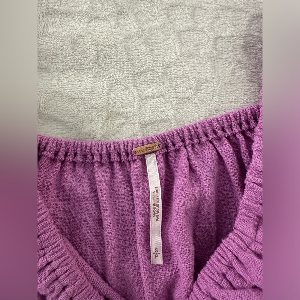 Free People women’s lavender long sleeve elastic crop peasant top size small - Picture 11 of 16